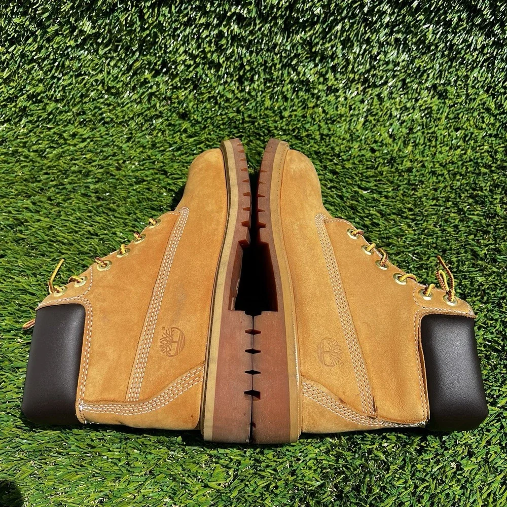 Timberland Boots Youth Size 2.5 Premium Waterproof Wheat Nubuck Outdoor